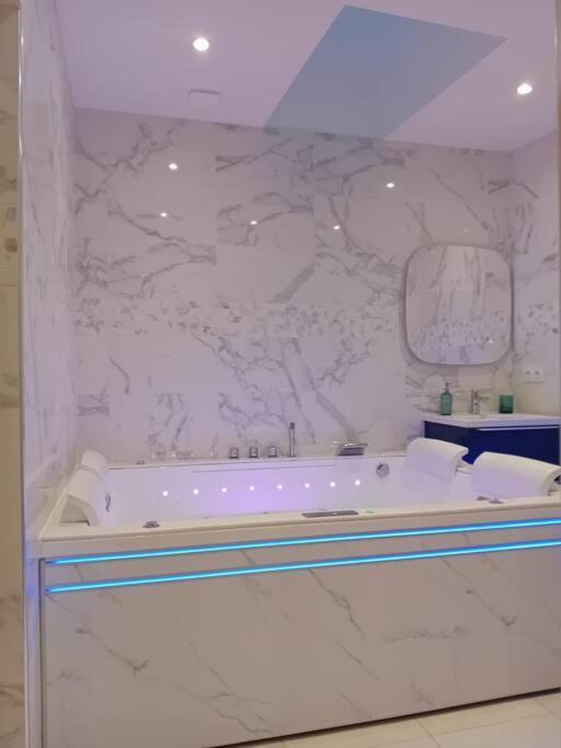Maison Avec Jacuzzi - Louvres Proche Roissy Cdg - Paris Esterno foto